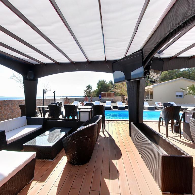 Paradise Resort Vanesa Vir Luaran gambar