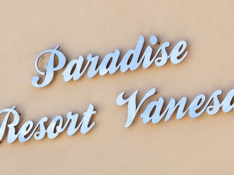 Paradise Resort Vanesa Vir Luaran gambar