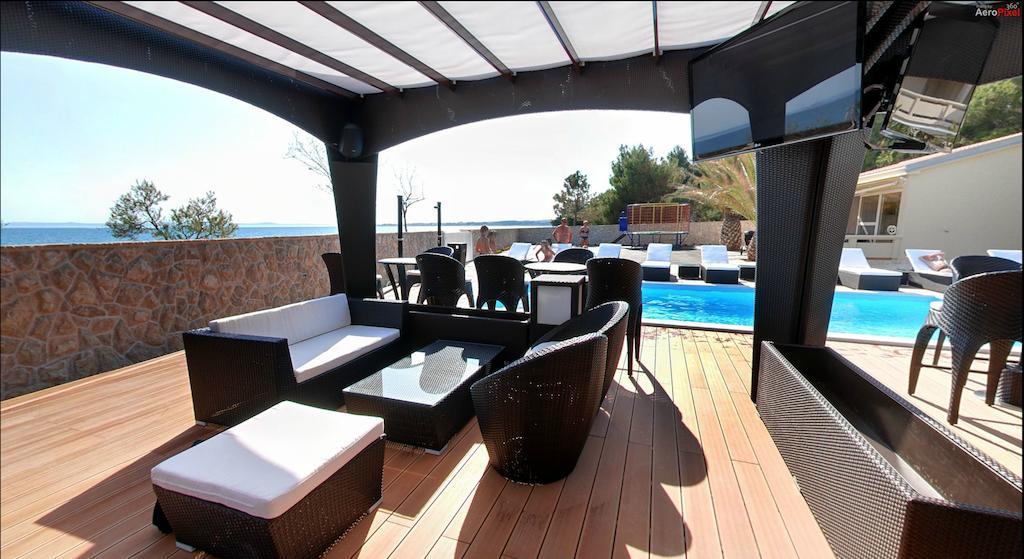 Paradise Resort Vanesa Vir Luaran gambar