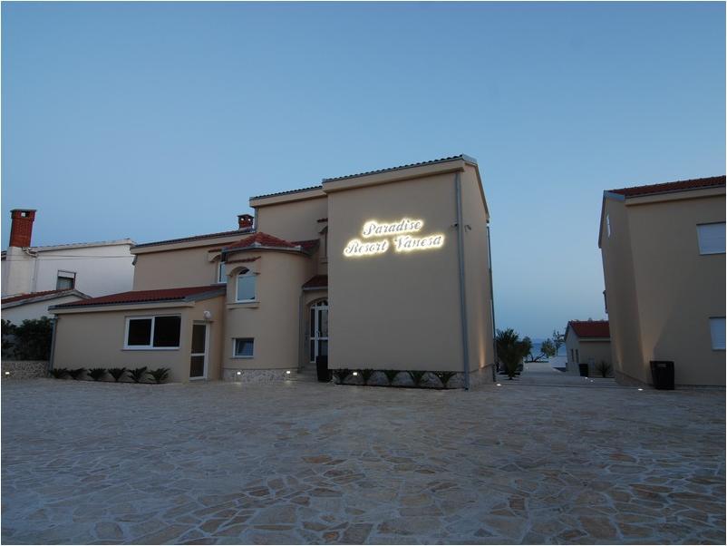 Paradise Resort Vanesa Vir Luaran gambar